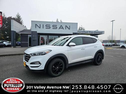 2016 Hyundai TUCSON SE