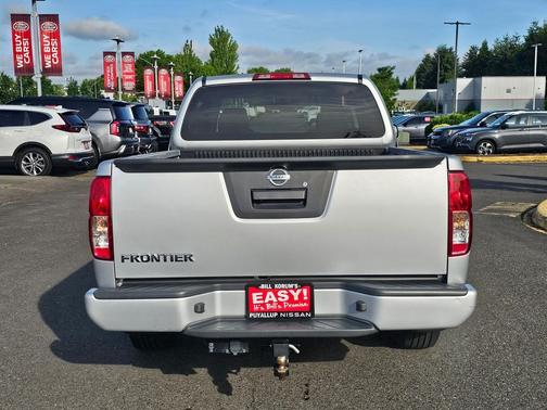 Brilliant Silver 2018 Nissan Frontier S