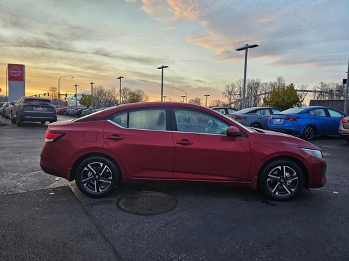2025 Nissan Sentra SV