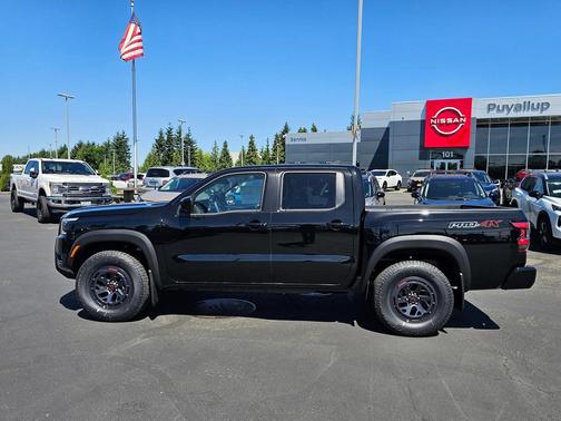 2025 Nissan Frontier PRO-4X