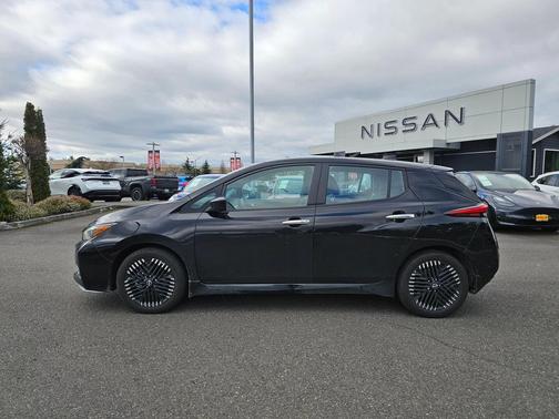 2024 Nissan Leaf SV PLUS