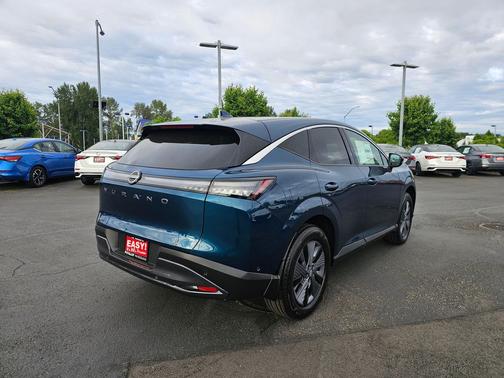 2025 Nissan Murano SL
