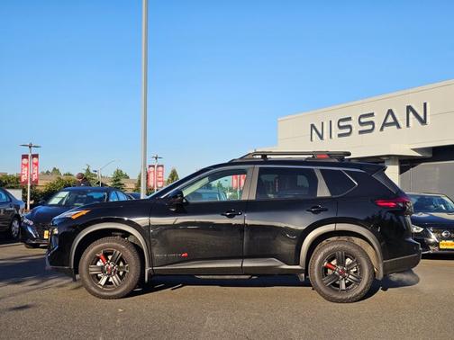 2025 Nissan Rogue Rock Creek