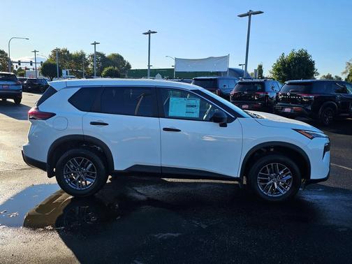 2026 Nissan Rogue S