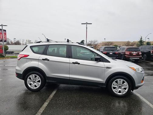 2016 Ford Escape S