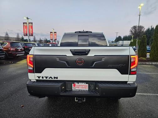2024 Nissan Titan PRO-4X