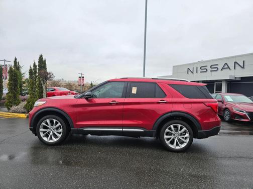 2022 Ford Explorer Platinum