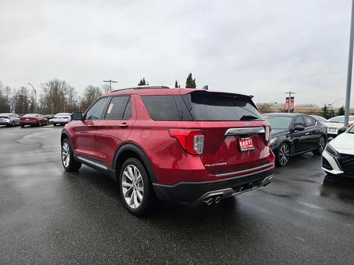 2022 Ford Explorer Platinum