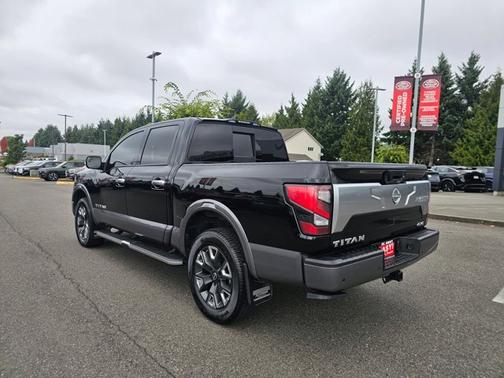 2024 Nissan Titan Platinum Reserve