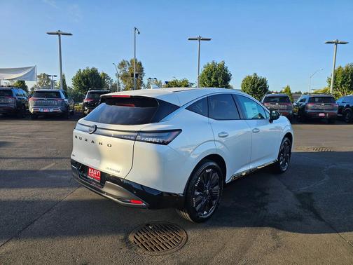2025 Nissan Murano Platinum