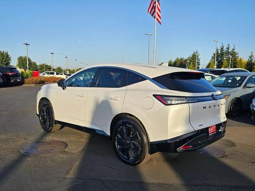 2025 Nissan Murano Platinum