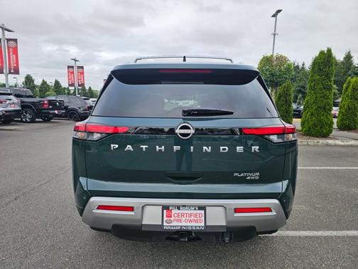2024 Nissan Pathfinder Platinum
