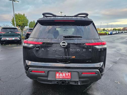 2025 Nissan Pathfinder Rock Creek 4WD