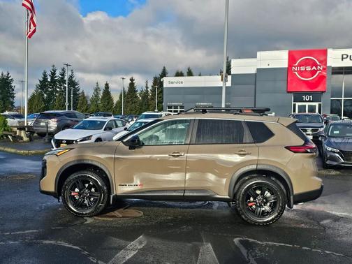 2026 Nissan Rogue Rock Creek