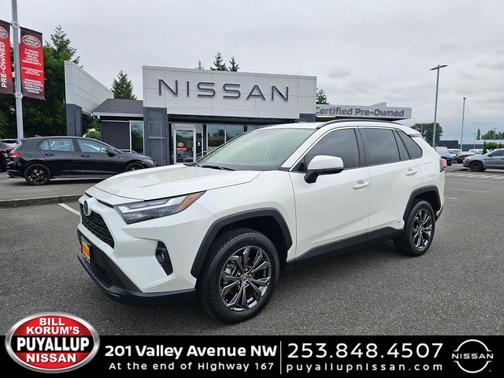 2022 Toyota RAV4 Hybrid XLE Premium