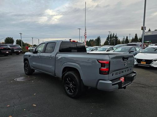 2026 Nissan Frontier SV