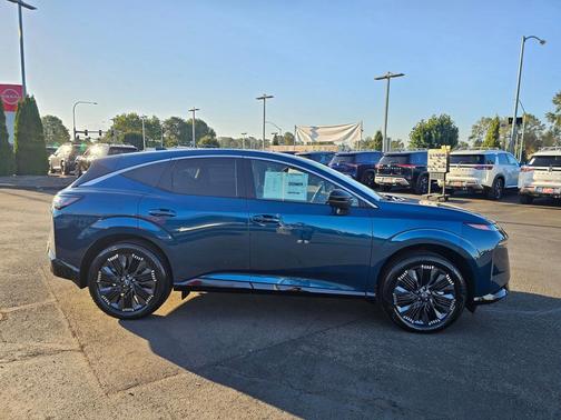 2025 Nissan Murano Platinum