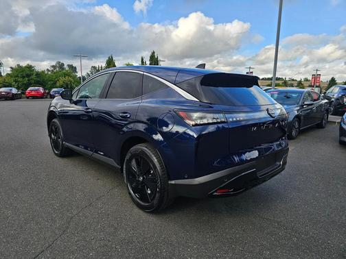 2025 Nissan Murano SV