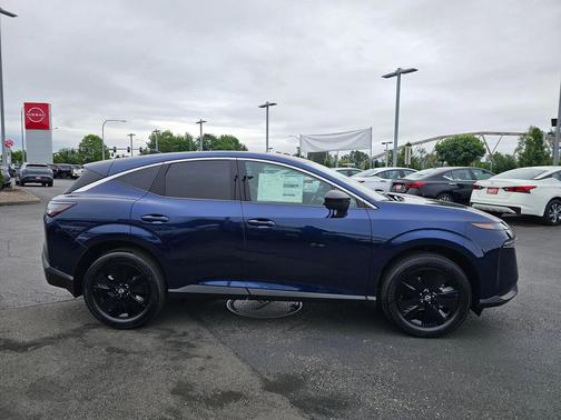 2025 Nissan Murano SV