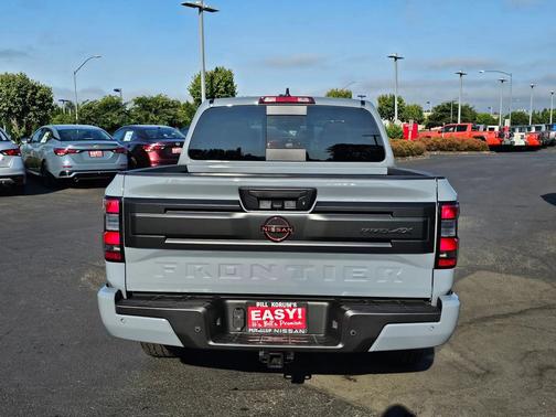 2025 Nissan Frontier PRO-4X