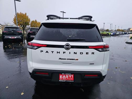 2025 Nissan Pathfinder Rock Creek 4WD