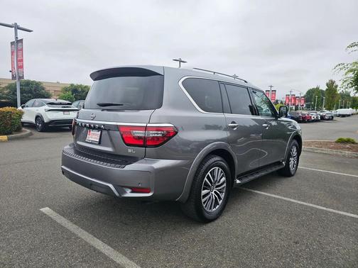 2024 Nissan Armada SL 4WD