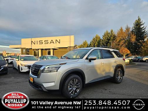 2025 Nissan Pathfinder SV 4WD