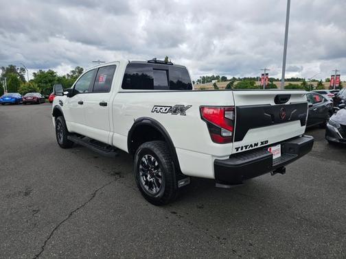 2024 Nissan Titan XD PRO-4X