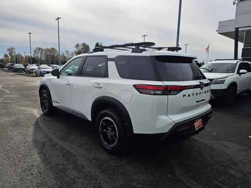 2025 Nissan Pathfinder Rock Creek 4WD