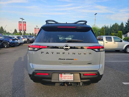 2023 Nissan Pathfinder Rock Creek 4WD