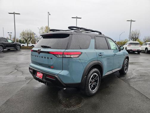 Baltic Teal/Super Black 2026 Nissan Pathfinder Rock Creek