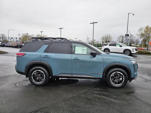 Baltic Teal/Super Black 2026 Nissan Pathfinder Rock Creek