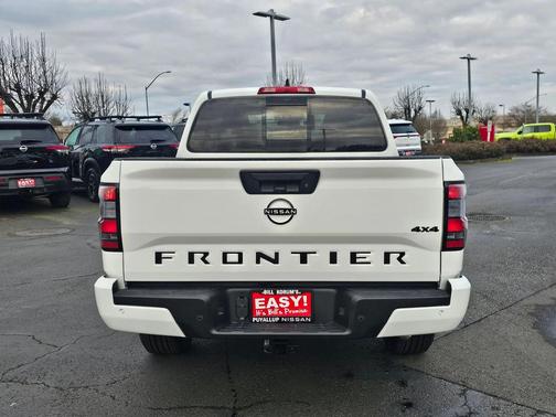 2026 Nissan Frontier SV