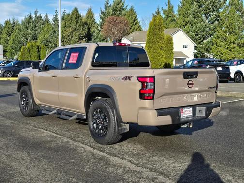 2024 Nissan Frontier PRO-4X