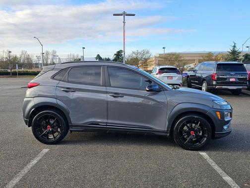 2021 Hyundai KONA Night