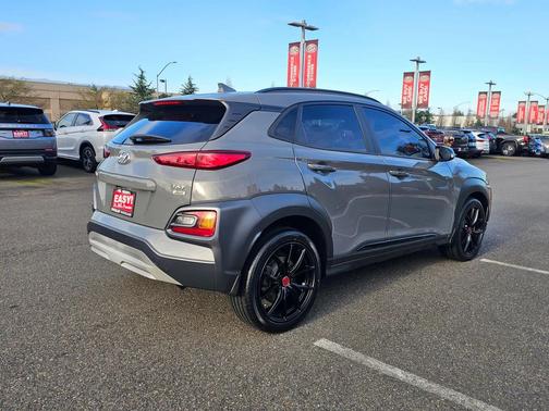 2021 Hyundai KONA Night