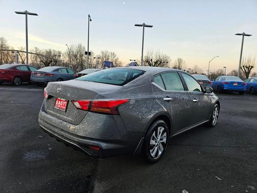 2025 Nissan Altima S FWD