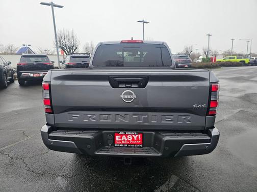 2026 Nissan Frontier SV