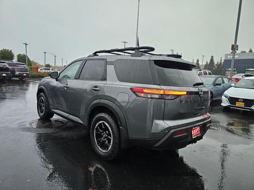 2025 Nissan Pathfinder Rock Creek 4WD