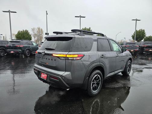 2025 Nissan Pathfinder Rock Creek 4WD