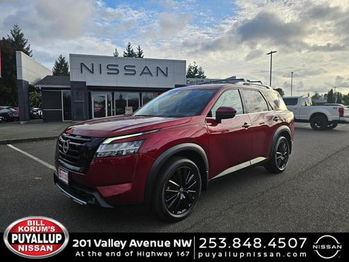 2022 Nissan Pathfinder SL 4WD