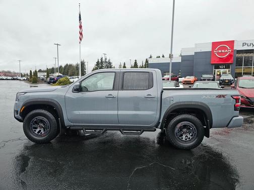 2025 Nissan Frontier PRO-4X