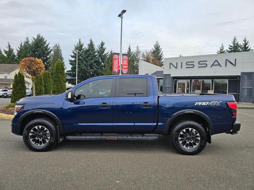 2024 Nissan Titan PRO-4X