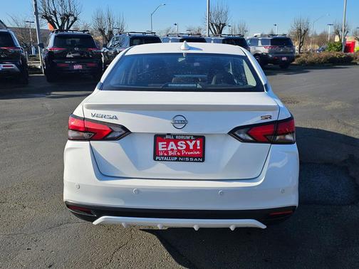 2025 Nissan Versa 1.6 S