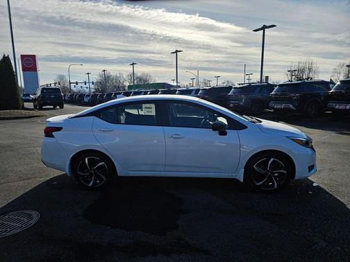 2025 Nissan Versa 1.6 S