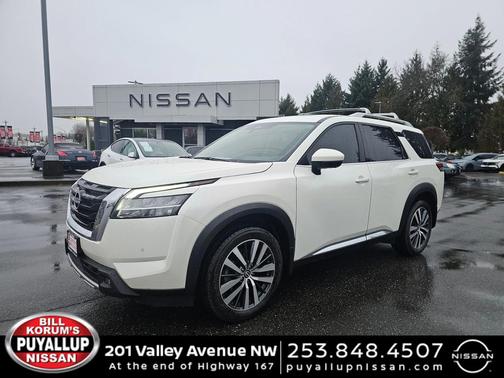 2022 Nissan Pathfinder Platinum 4WD