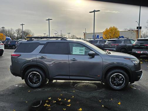 2025 Nissan Pathfinder Rock Creek 4WD