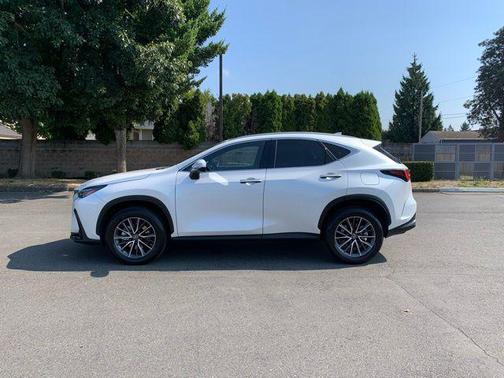 2022 Lexus NX 350h Premium