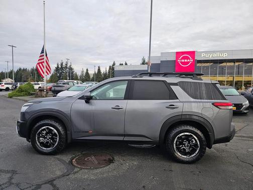 2025 Nissan Pathfinder Rock Creek 4WD