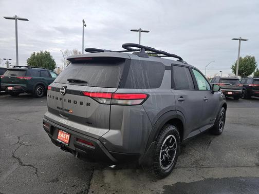 2025 Nissan Pathfinder Rock Creek 4WD